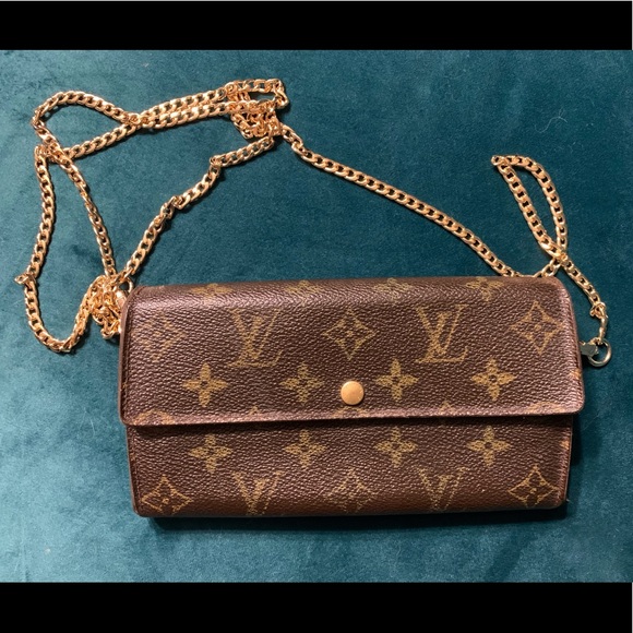 Auth LV Long Wallet/Sling - Picture 2 of 8